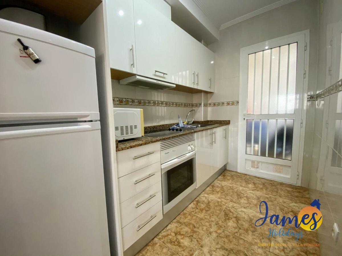 La Cinuelica, R3 1St Floor Apartment Com Pool L129 Торевьиа Экстерьер фото